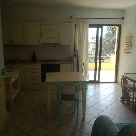 아파트 Sardegna Terrata Relax *